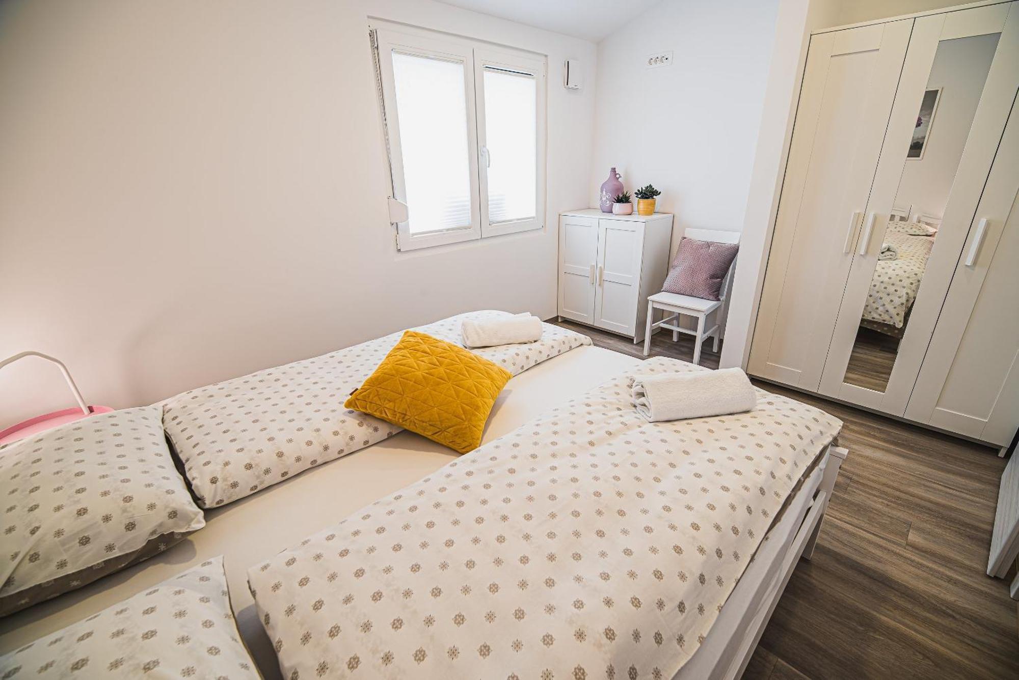 Gotar Apartment With Garden Kobarid Eksteriør bilde